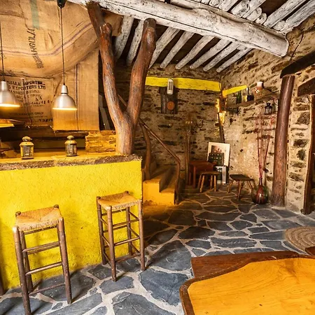 Дом отдыха Sierra De Gata El Mirador De Robledillo Робледильо-де-Гата